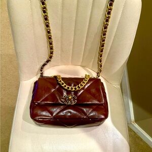BN Chanel 19 flap bag